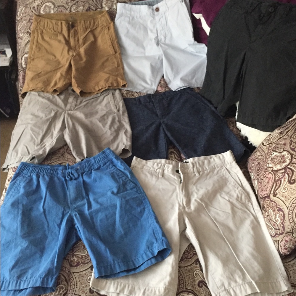7 GAP shorts